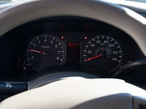 Used 2020 Nissan NV 3500 SV image 12