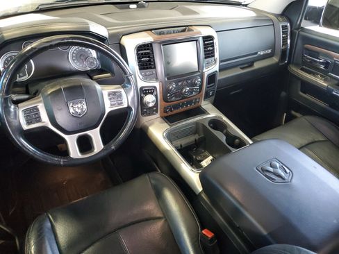 Used 2017 RAM 1500 Laramie w/ Convenience Group AWD/4WD image 12