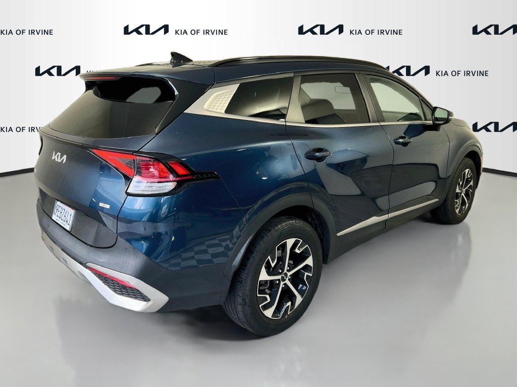 Certified 2023 Kia Sportage EX w/ EX Premium Package AWD/4WD image 9
