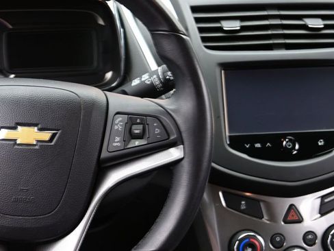 Used 2015 Chevrolet Trax LTZ AWD/4WD image 29
