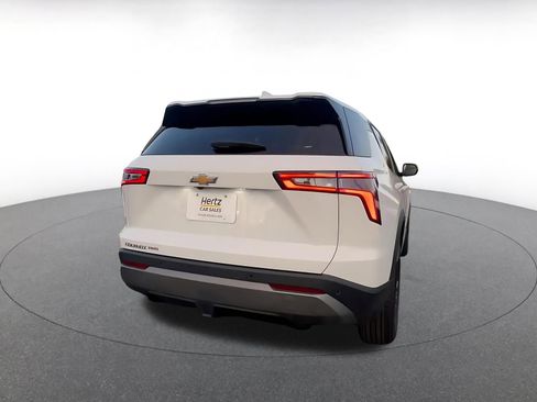 Used 2025 Chevrolet Equinox LT image 14