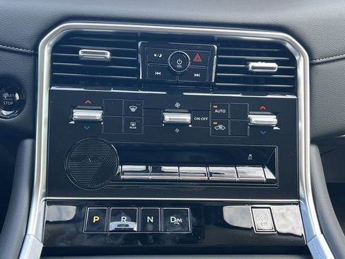 New 2026 Nissan Armada SV image 8