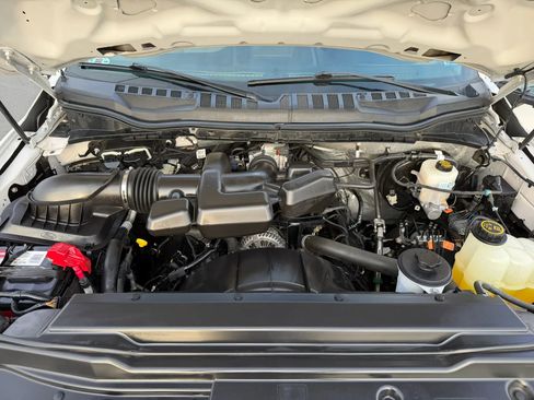 Used 2019 Ford F250 XL w/ STX Appearance Package image 39