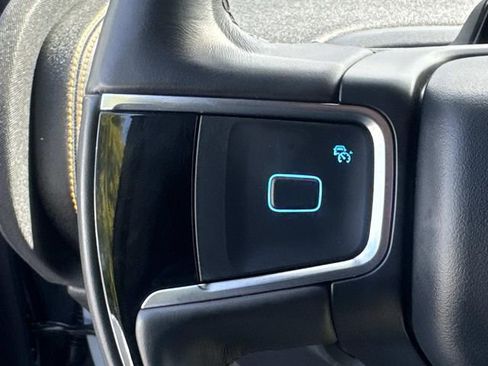 Used 2025 Ford Expedition Tremor image 9