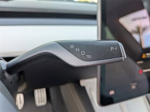 Used 2022 Tesla Model 3 Performance image 28