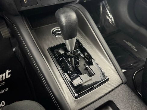 Used 2025 Mitsubishi Outlander Sport AWD image 23