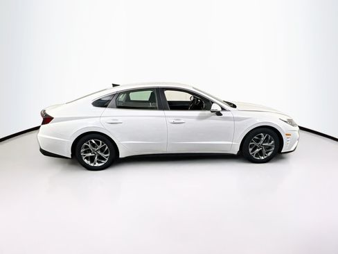 Used 2023 Hyundai Sonata SEL FWD image 4