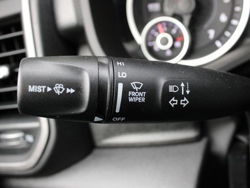 New 2026 RAM 1500 Express AWD/4WD image 31