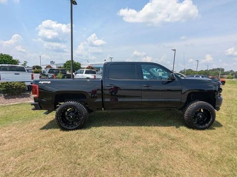 Used 2016 Chevrolet Silverado 1500 LT AWD/4WD image 2