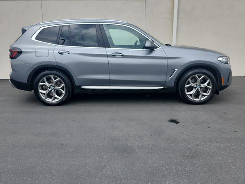 Used 2024 BMW X3 xDrive30i w/ Premium Package AWD/4WD image 3