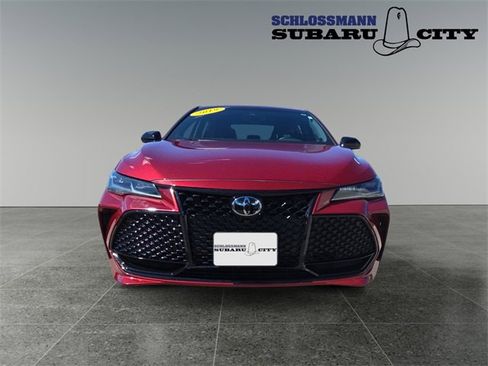 Used 2019 Toyota Avalon Touring image 11