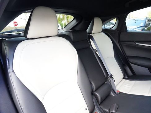 Used 2025 INFINITI QX55 Essential image 27