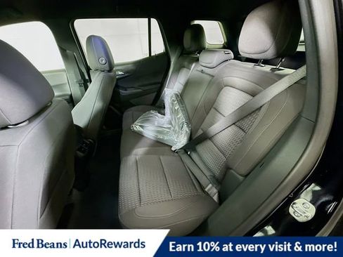 New 2026 Chevrolet Equinox LT AWD/4WD image 17