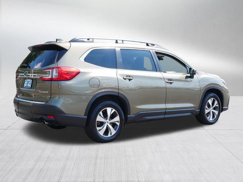 Used 2025 Subaru Ascent Premium AWD/4WD image 7