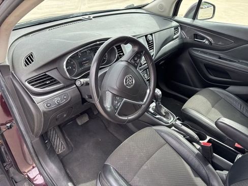 Used 2017 Buick Encore Preferred FWD image 17