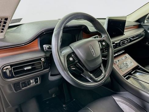 Certified 2023 Lincoln Aviator Reserve w/ Elements Package Plus AWD/4WD image 12