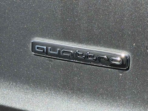 Used 2023 Audi Q7 3.0T Prestige AWD/4WD image 15
