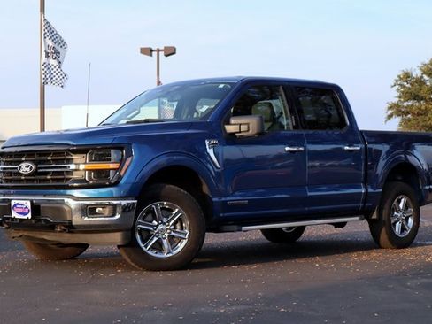 Used 2024 Ford F150 XLT w/ Mobile Office Package image 19