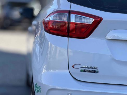 Used 2016 Ford C-MAX Energi SEL w/ Equipment Group 302A image 12