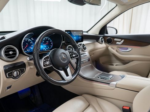 Certified 2022 Mercedes-Benz GLC 300 4MATIC w/ Multimedia Package Lite image 12