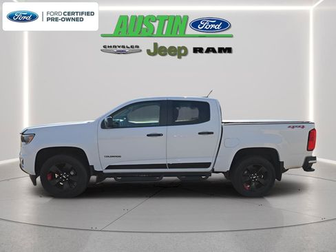 Used 2018 Chevrolet Colorado LT w/ Redline Special Edition AWD/4WD image 2
