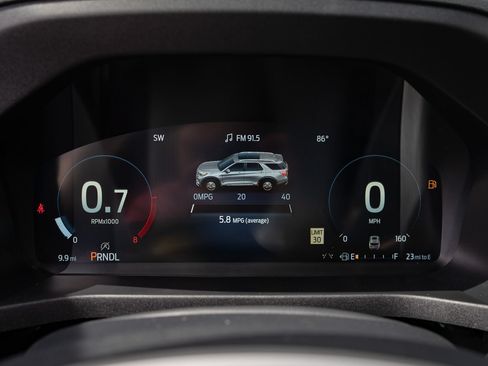 New 2026 Ford Explorer Active RWD image 28