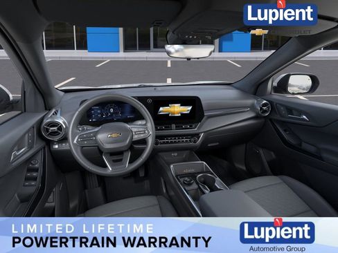 New 2026 Chevrolet Equinox LT image 16