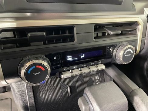 Used 2024 Toyota Tacoma SR5 image 8
