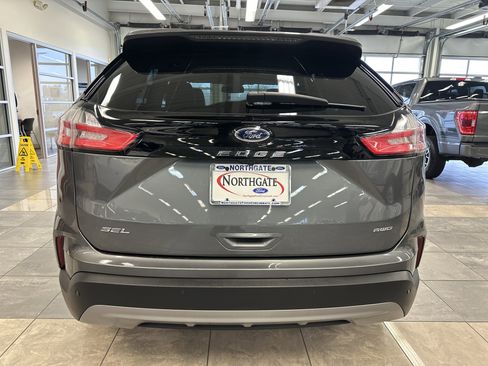 Used 2024 Ford Edge SEL w/ Convenience Package image 13