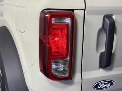 New 2026 Ford Bronco Big Bend AWD/4WD image 8