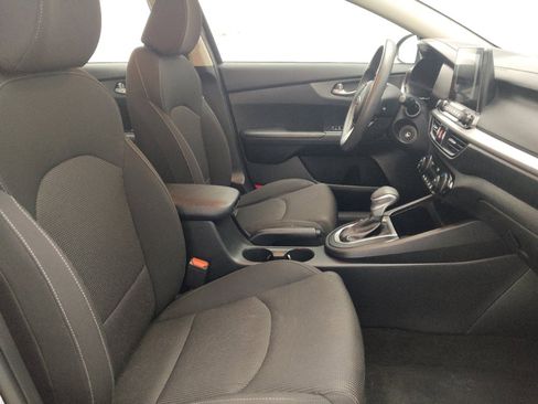 Used 2019 Kia Forte LXS FWD image 21
