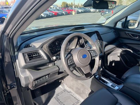 Used 2024 Subaru Ascent Onyx Edition Limited image 9