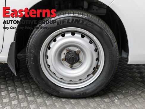 Used 2020 Nissan NV200 S image 30