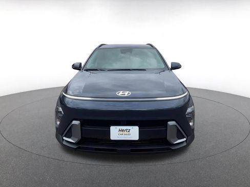 Used 2025 Hyundai Kona SEL image 4