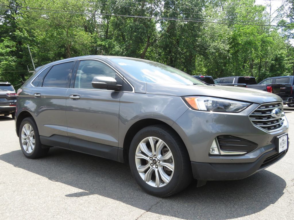 Used 2023 Ford Edge Titanium w/ Cargo Accessory Package AWD/4WD image 3