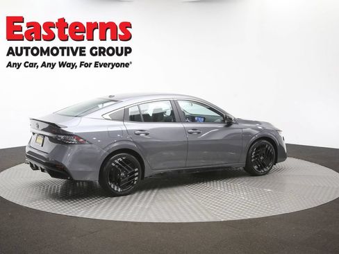 Used 2026 Nissan Sentra SR w/ Floor Mat Package FWD image 40