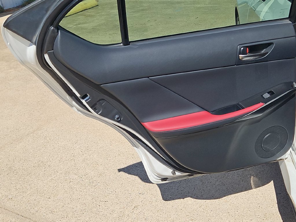 Used 2023 Lexus IS 300 w/ Comfort Package RWD image 18