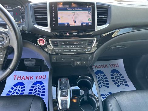 Used 2017 Honda Pilot Touring image 15