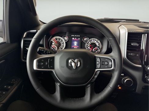 Used 2025 RAM 1500 Big Horn RWD image 12