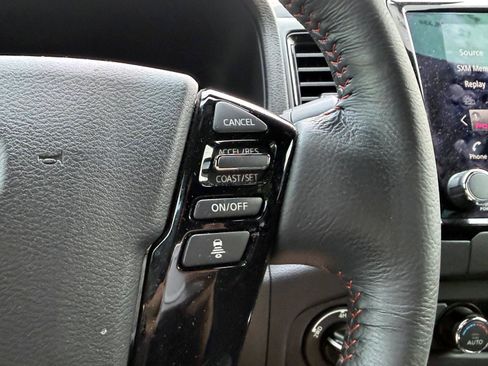 Used 2024 Nissan Frontier PRO-4X w/ Technology Package AWD/4WD image 22