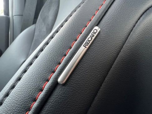 Used 2025 Ford F150 Raptor image 6