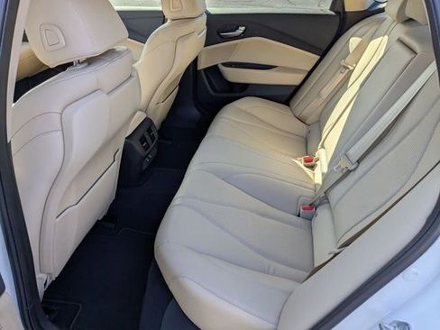 Certified 2025 Acura TLX w/ Technology Package image 32