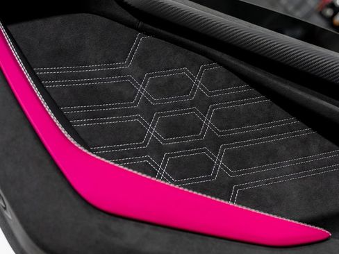 Used 2025 Lamborghini Revuelto AWD/4WD image 46
