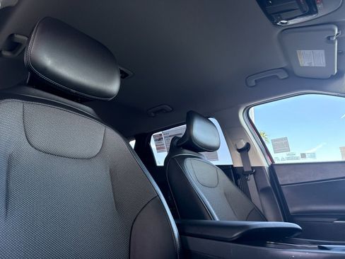 New 2025 Kia EV6 Light w/ Light LR Technology Package image 17