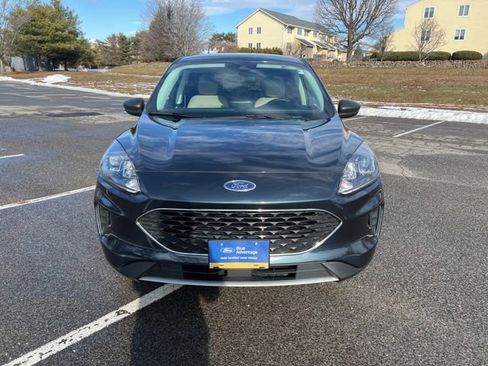 Used 2022 Ford Escape SE w/ Convenience Package image 3