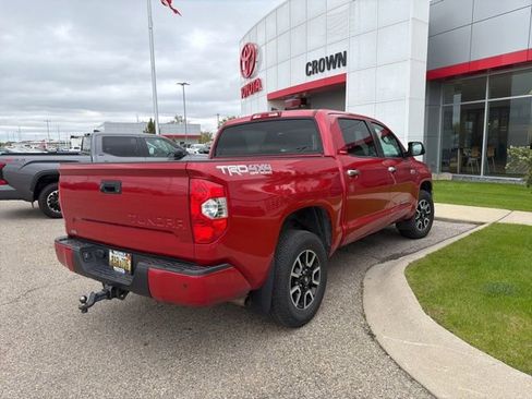 Used 2020 Toyota Tundra Limited w/ Limited Premium Package AWD/4WD image 9