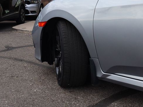 Used 2019 Honda Civic Sport image 6