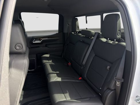 New 2026 GMC Sierra 1500 Elevation w/ Elevation Premium Package AWD/4WD image 13