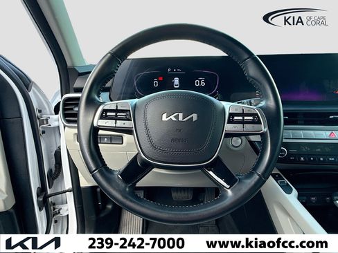 Certified 2024 Kia Telluride S w/ S Sunroof Package image 41