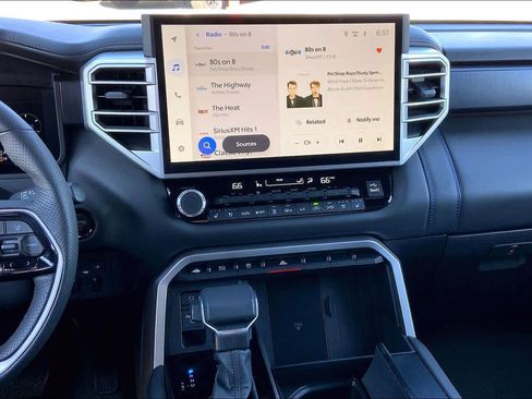 Used 2025 Toyota Sequoia Platinum image 7